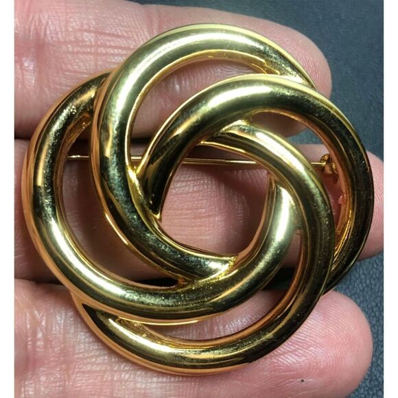 3543 Monet signed gold swirled circles elegant brooch pin - Picture 1 of 2